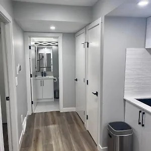 https://adorable-private-suite-in-seton-se.calgaryhotelsearch.com